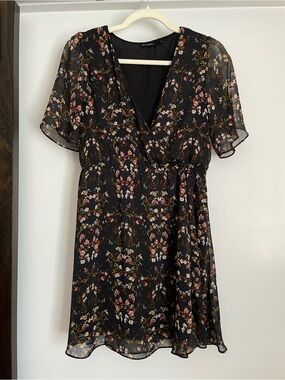 Black Floral Short Sleeve Mini Dress